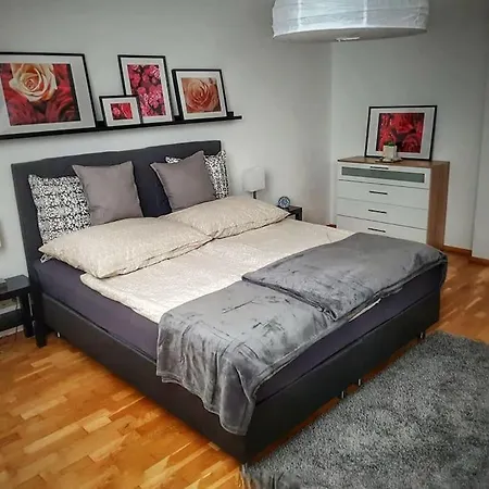 Klagenfurt Apartment *